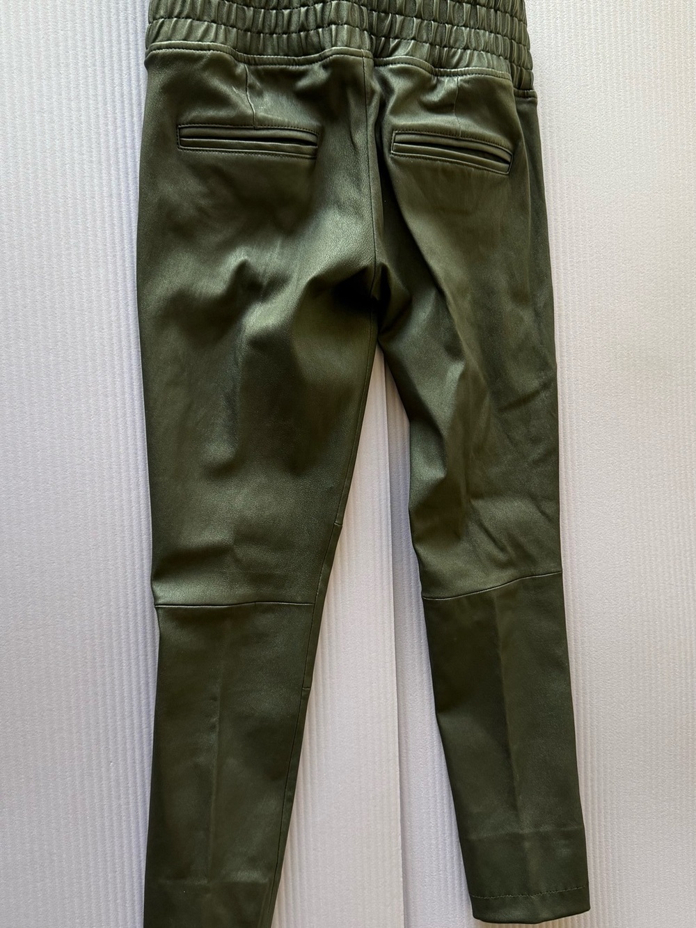 Hi LO leather Stretch Pants size 10 BLACK